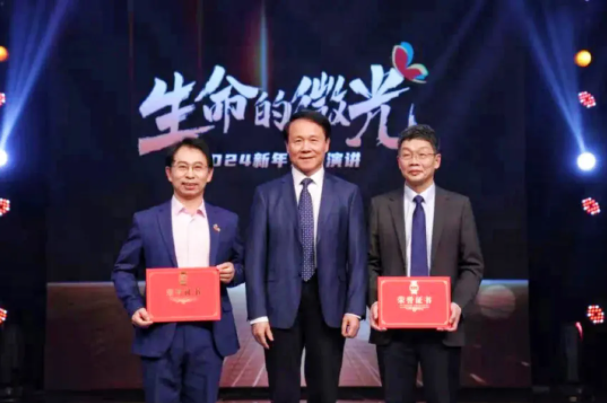 “刘海鹰主任获《生命的微光》“温暖医者”特别致敬人物！