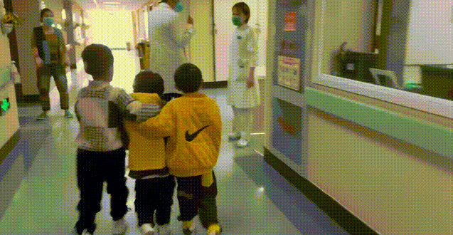 “高原脊柱健康|西藏洛隆小男孩到“康巴汉子”成长变形记！